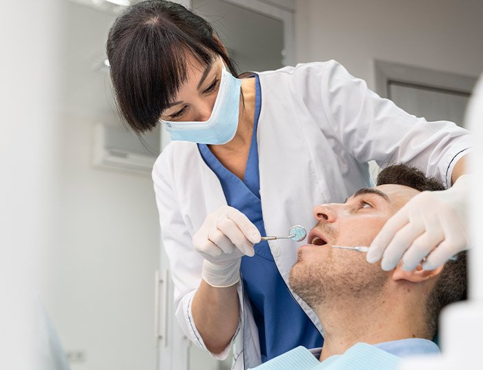 Who Is the Best Dentist in Noida